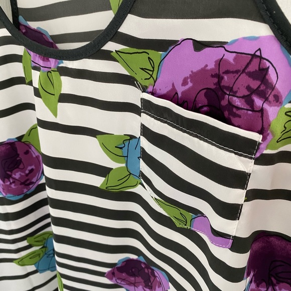 Striped Floral Tank - Picture 6 of 6